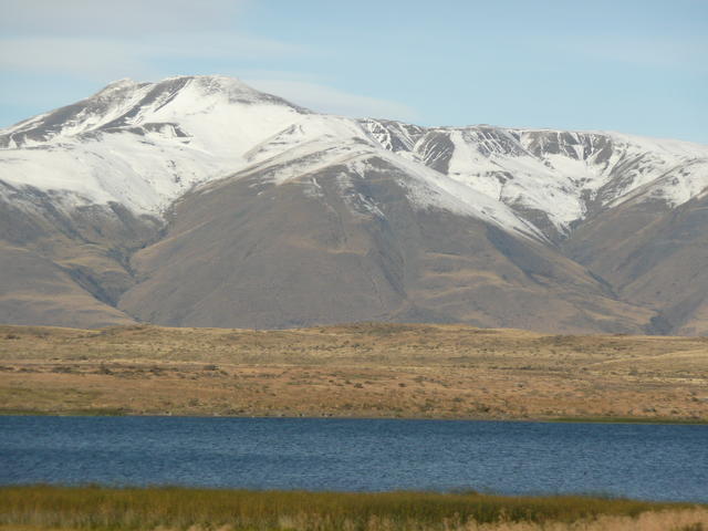étang et montagne
