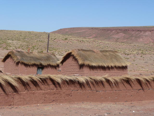 adobe et chaume